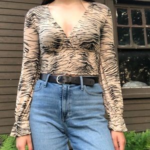 Urban Outfitters Long sleeve mid cropped long sleeve top